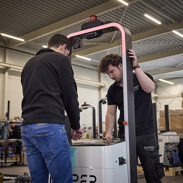 20240228_Nipper-Makingof-4